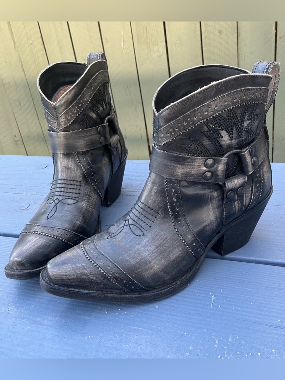 Dingo Ladies Western Cowboy Boots Black Gummy Bear Western Boot Size 7.5